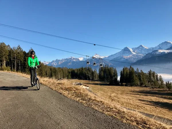 Abfahrt mit dem Trottinet vom Vorsass nach Schmocken