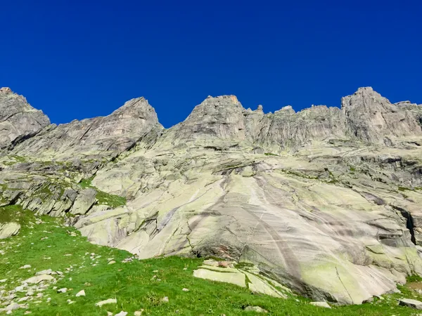 Unser Tagesziel in der Bildmitte