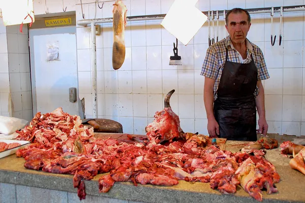 Auf dem Fleischmarkt geht es urtümlich zu und her