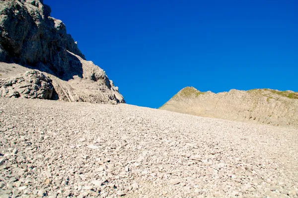 Abstieg und Querung Richtung Rässeggsattel