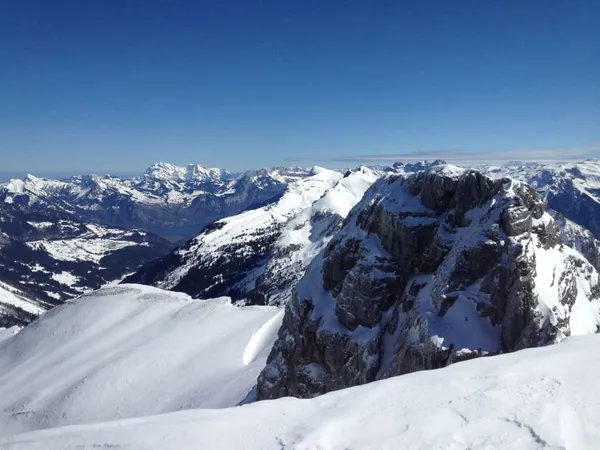 Blick zum Redertenstock und gegen den Alpstein