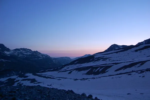 Dämmerung am unteren Gletscherende des Vadret da Porchabella