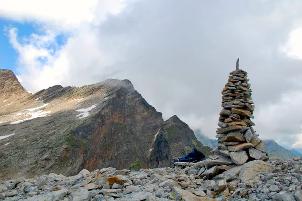 Auf dem Vorgipfel des Ofentalhorns habe ich einen Steinmann errichtet