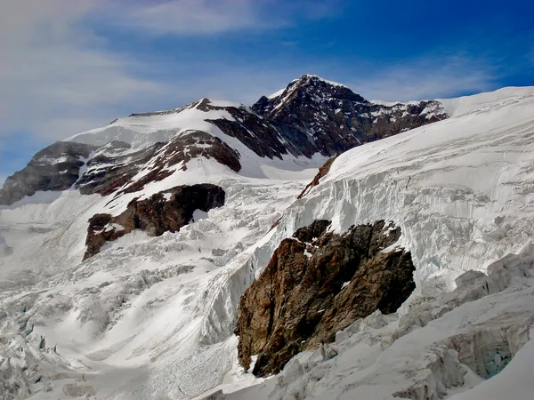 Ein erster Blick auf den Liskamm Ost