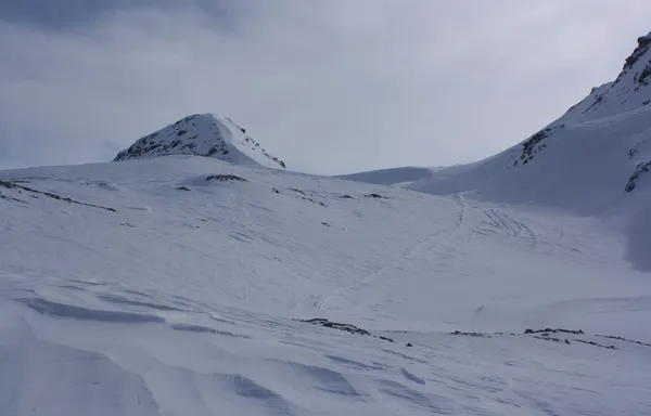Auf dem Rücken Richtung Piz Arduond