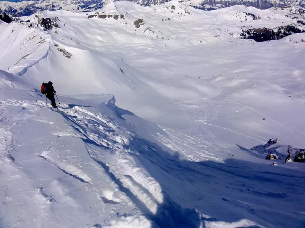 Direktabfahrt vom Gipfel - leider schon etwas zerfahren