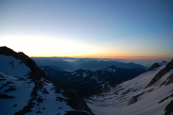 Wunderschöne Morgenstimmung am Zwischbergenpass