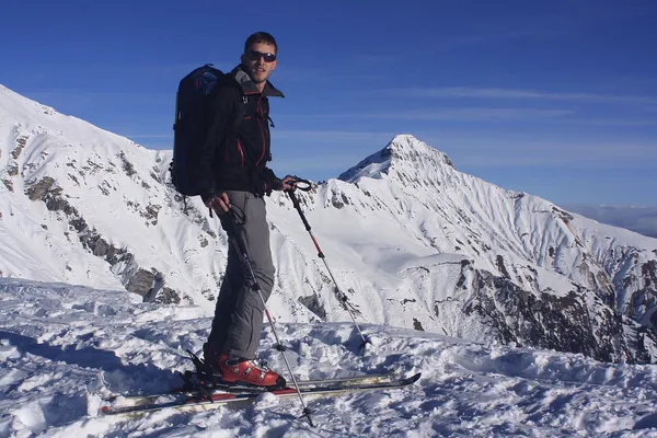 Auf dem Gipfel des Laveygrates. Dahinter der Gsür