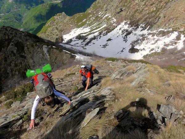 Auf dem Grat zum Mottone