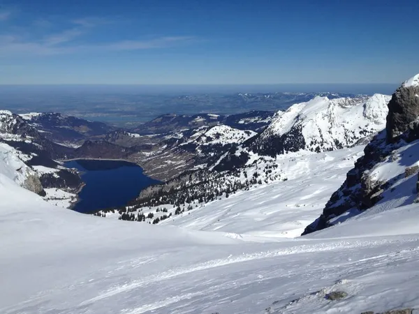 Blick über das Wägital zum Zürisee