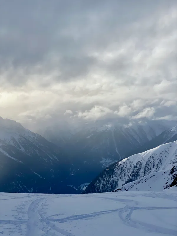 Ein Spiel von Sonne und Wolken