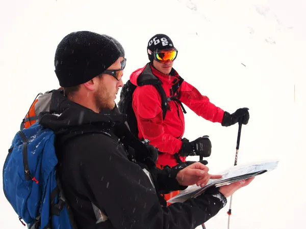 Am Samstagabend erkunden wir die Route zum Gletscher