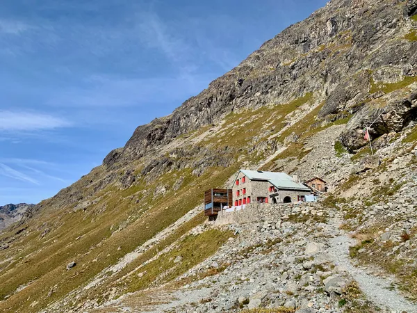 Chamanna da Tschierva