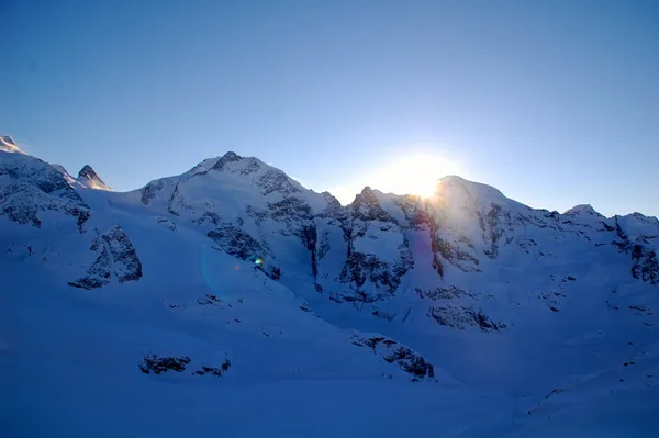Piz Bernina und Piz Morteratsch im Abendlicht