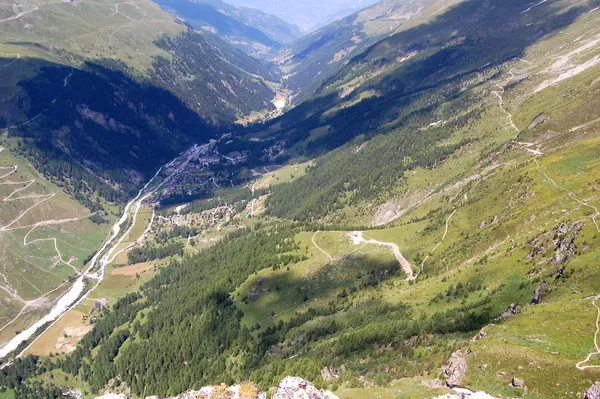 Blick vom Roc de la Vache nach Zinal