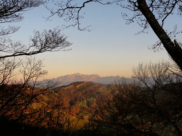 ...und aus etwas mehr Distanz