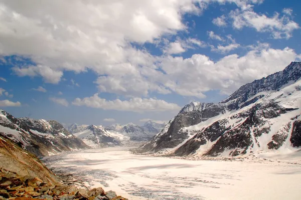 Aletschgletscher vom Winterraum der Konkordiahütte aus gesehen