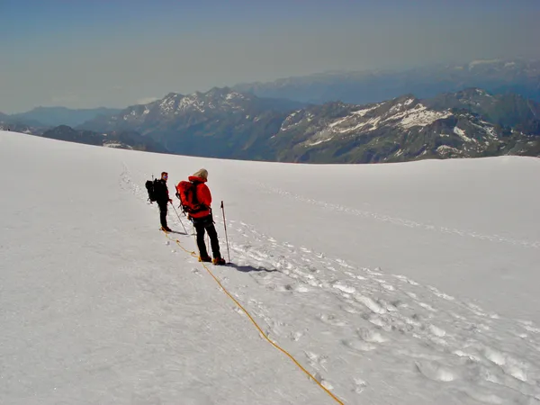 Wieder auf dem flacheren Gletscher