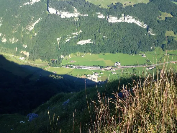 Tiefblick von der Alp Sigel nach Wasserauen