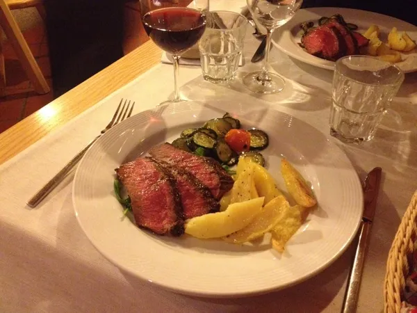 Hauptgang im Berghaus Diavolezza - en Guete!