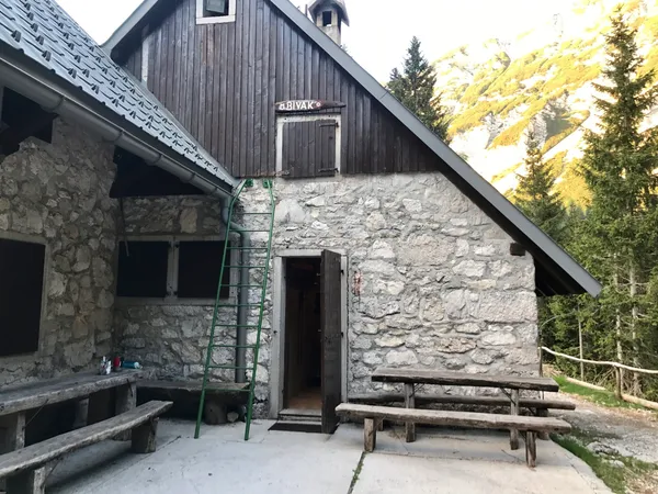 Winterraum der Krn-See-Hütte