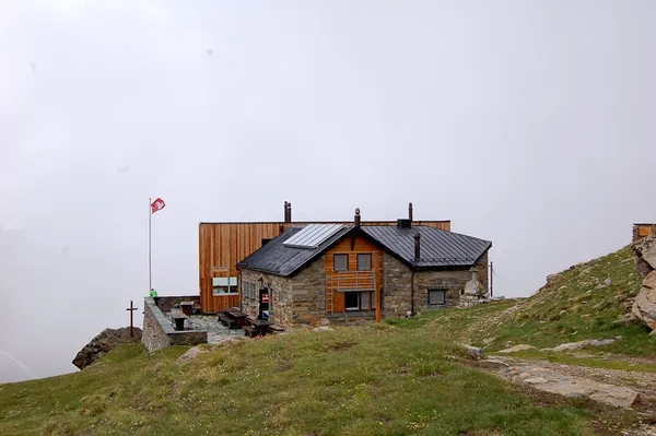 Täschhütte. Sehr gut renoviert.