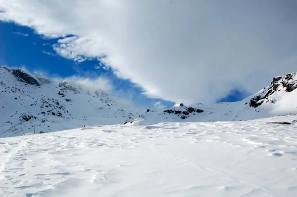 Föhnsturm im Aufstieg zur Leglerhütte
