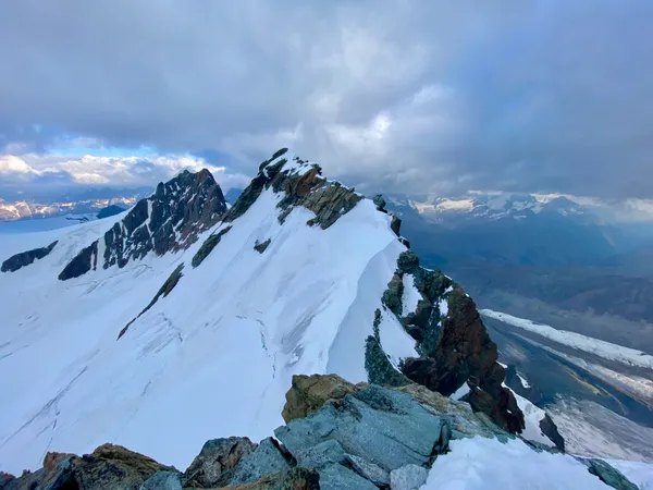 Auf dem Breithornzwilling Ost - mit Blick auf den Weiterweg