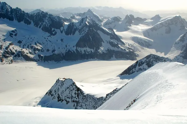 Tiefblick auf den Fieschergletscher